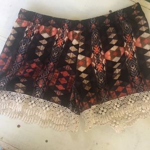 🤩Shorts with fall colors